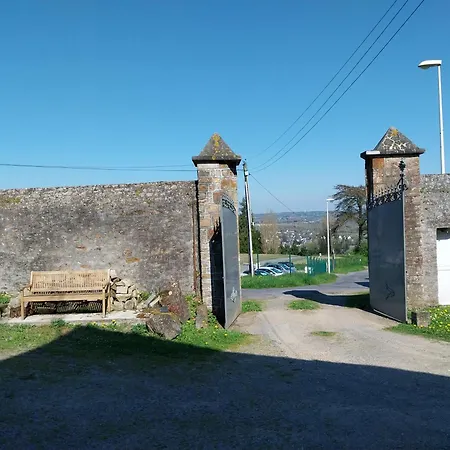 Maison Face Au Mont Avec Exterieur * Avranches
