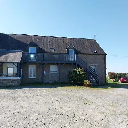 Maison Face Au Mont Avec Exterieur Holiday home *