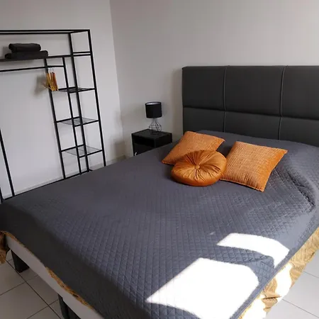 Maison Face Au Mont Avec Extérieur Casa vacanze Avranches