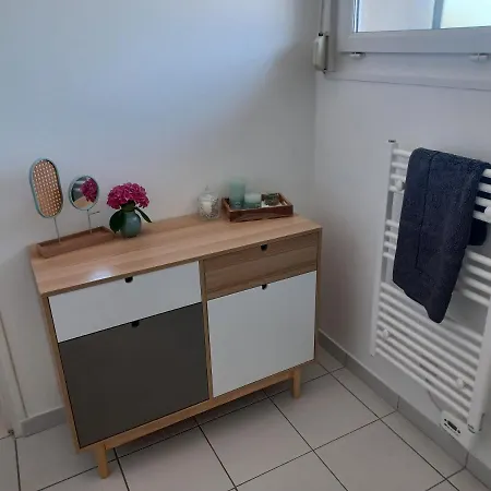 Сasa de vacaciones Maison Face Au Mont Avec Extérieur Avranches